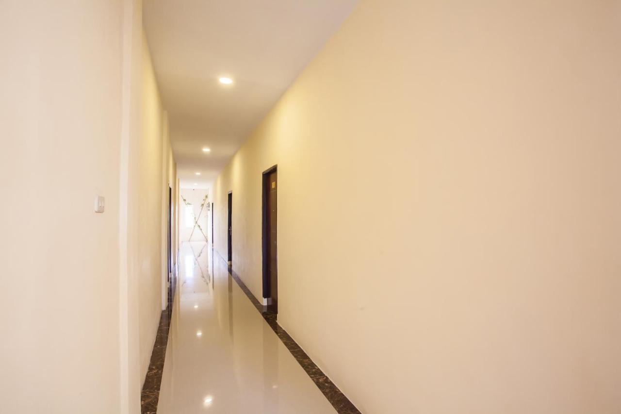 Oyo 2361 Hotel Winston Glugur Exterior foto